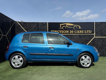 Used Renault Clio 2001 for sale - 78250658: Photo