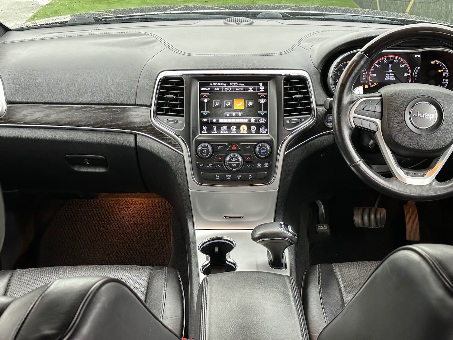 Used Jeep Grand Cherokee 2013 for sale - 76847496: Photo 10