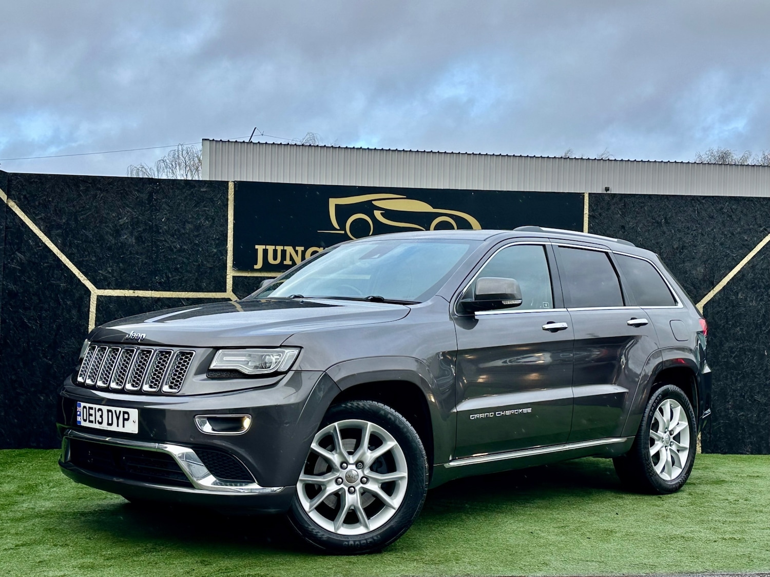 Used Jeep Grand Cherokee 2013 for sale - 76847496: Photo 3