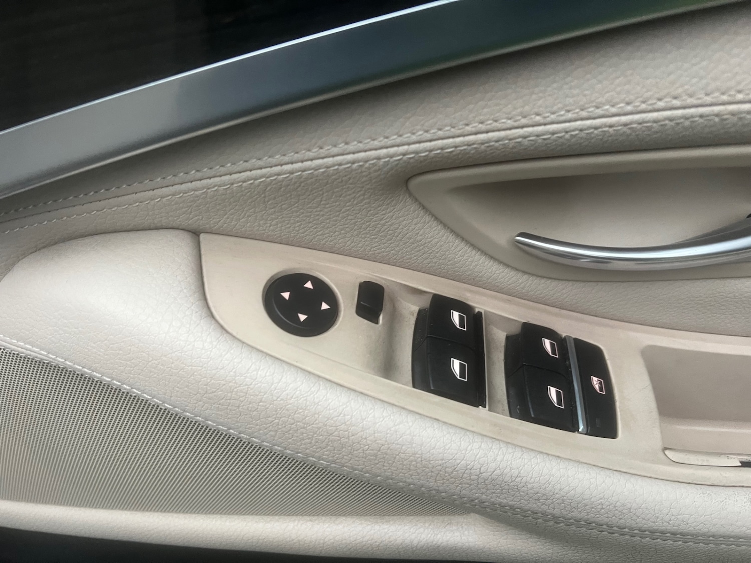 Used BMW 5 Series 2011 for sale - 77019453: Photo 10