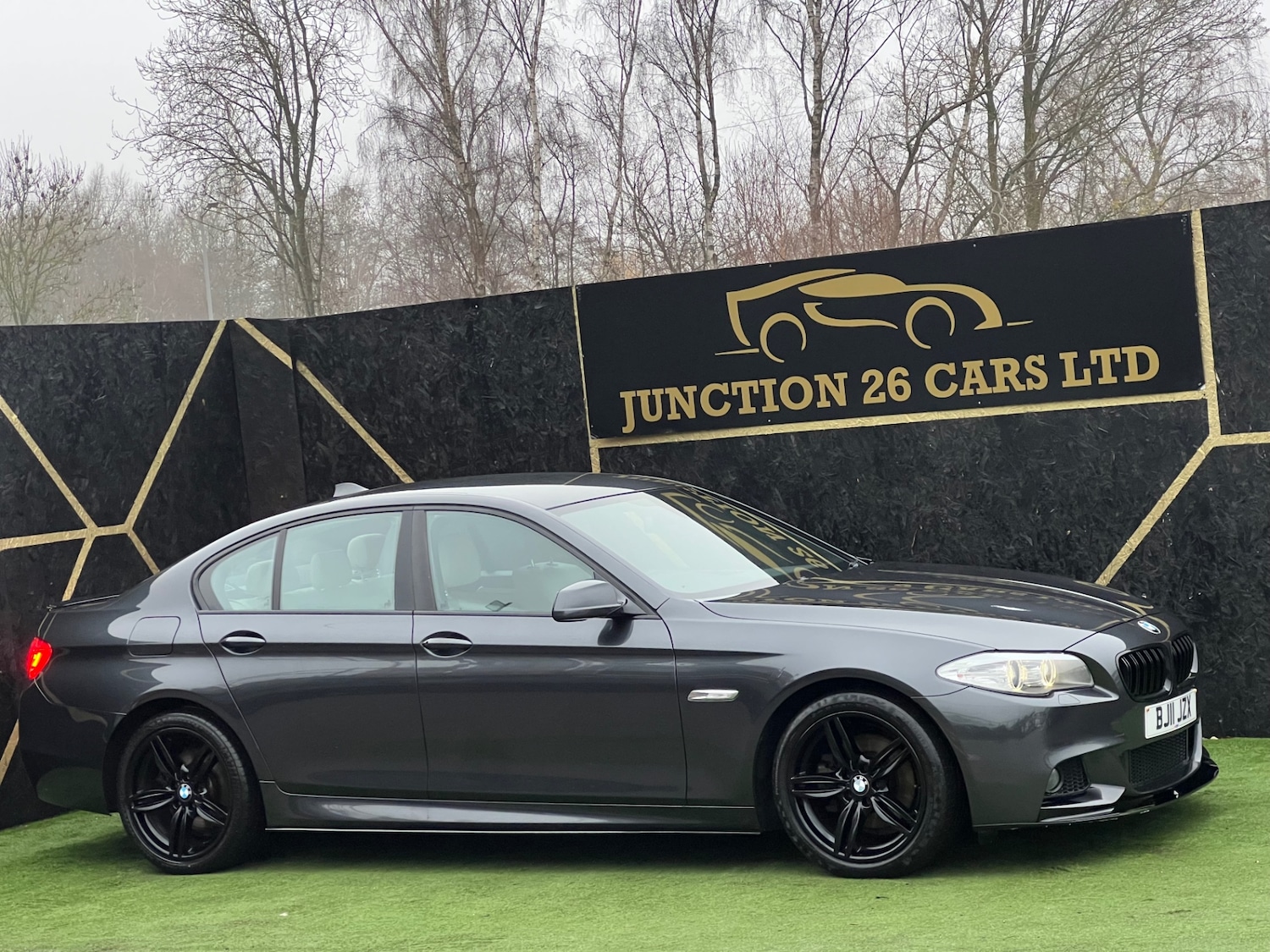 Used BMW 5 Series 2011 for sale - 77019453: Photo 2