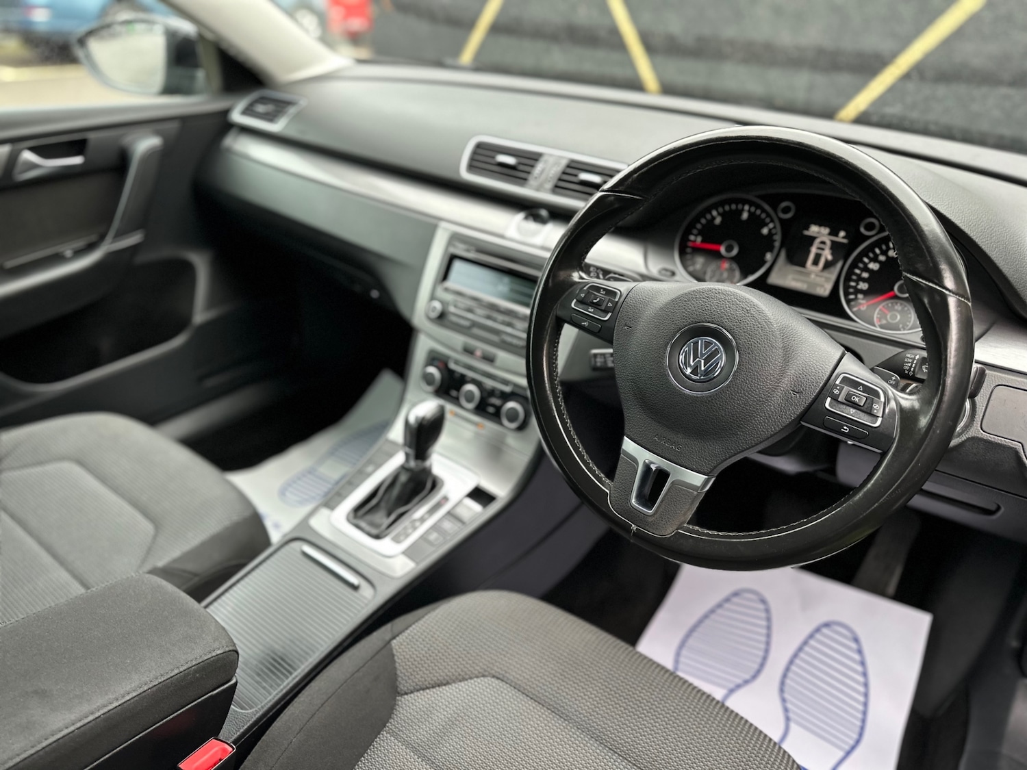 Used Volkswagen Passat 2012 for sale - 77300535: Photo 6