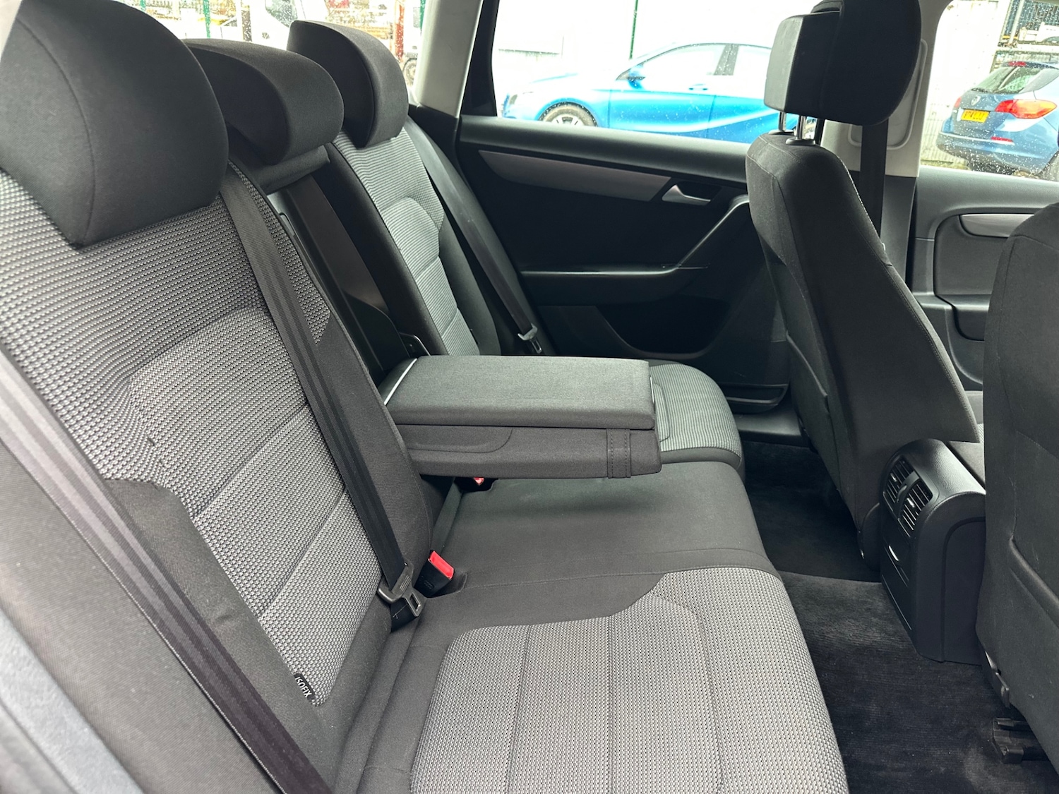 Used Volkswagen Passat 2012 for sale - 77300535: Photo 7