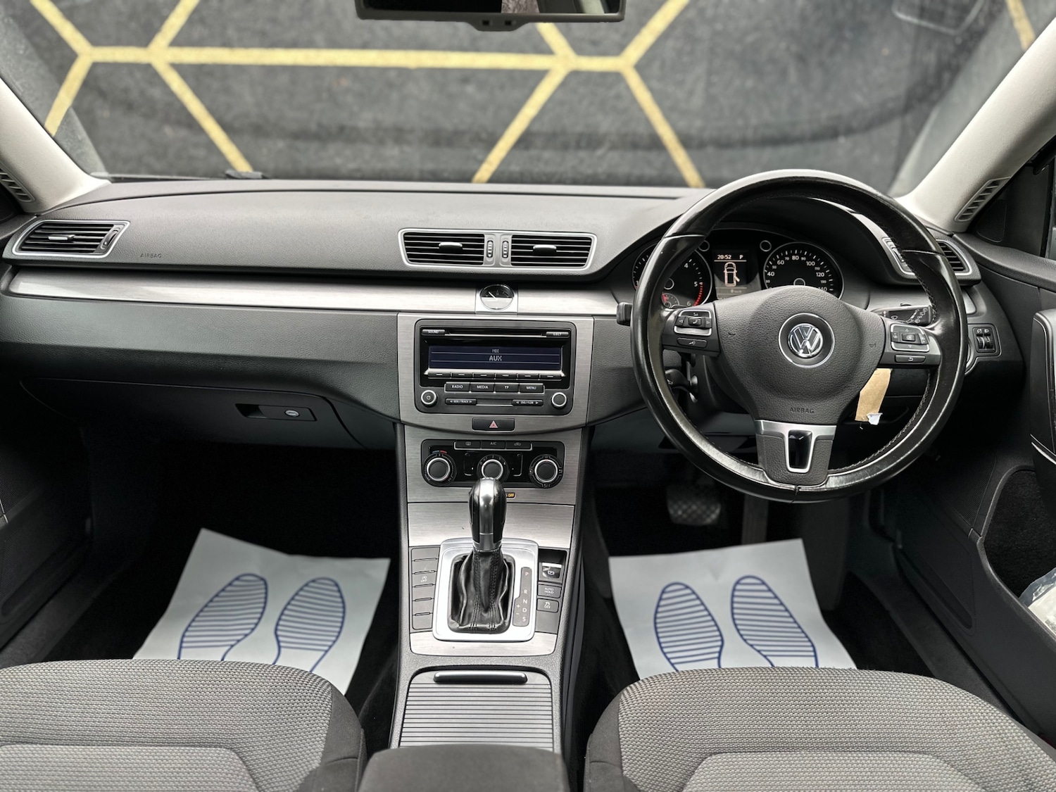 Used Volkswagen Passat 2012 for sale - 77300535: Photo 8