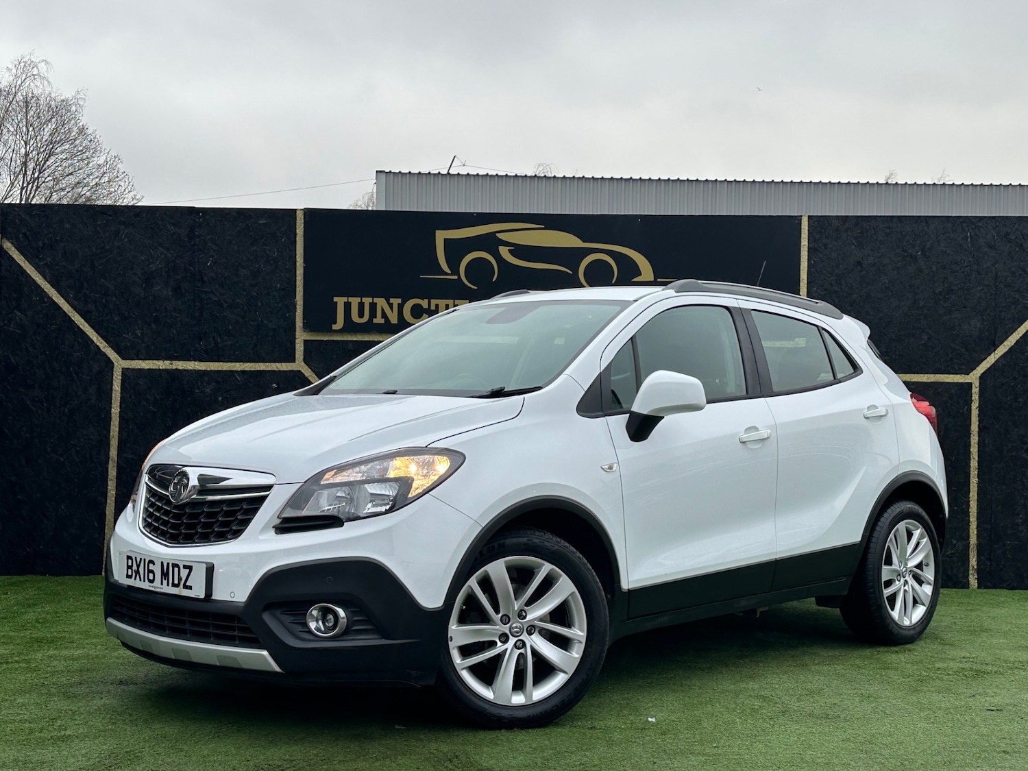 Used Vauxhall Mokka 2016 for sale - 77033691: Photo 2