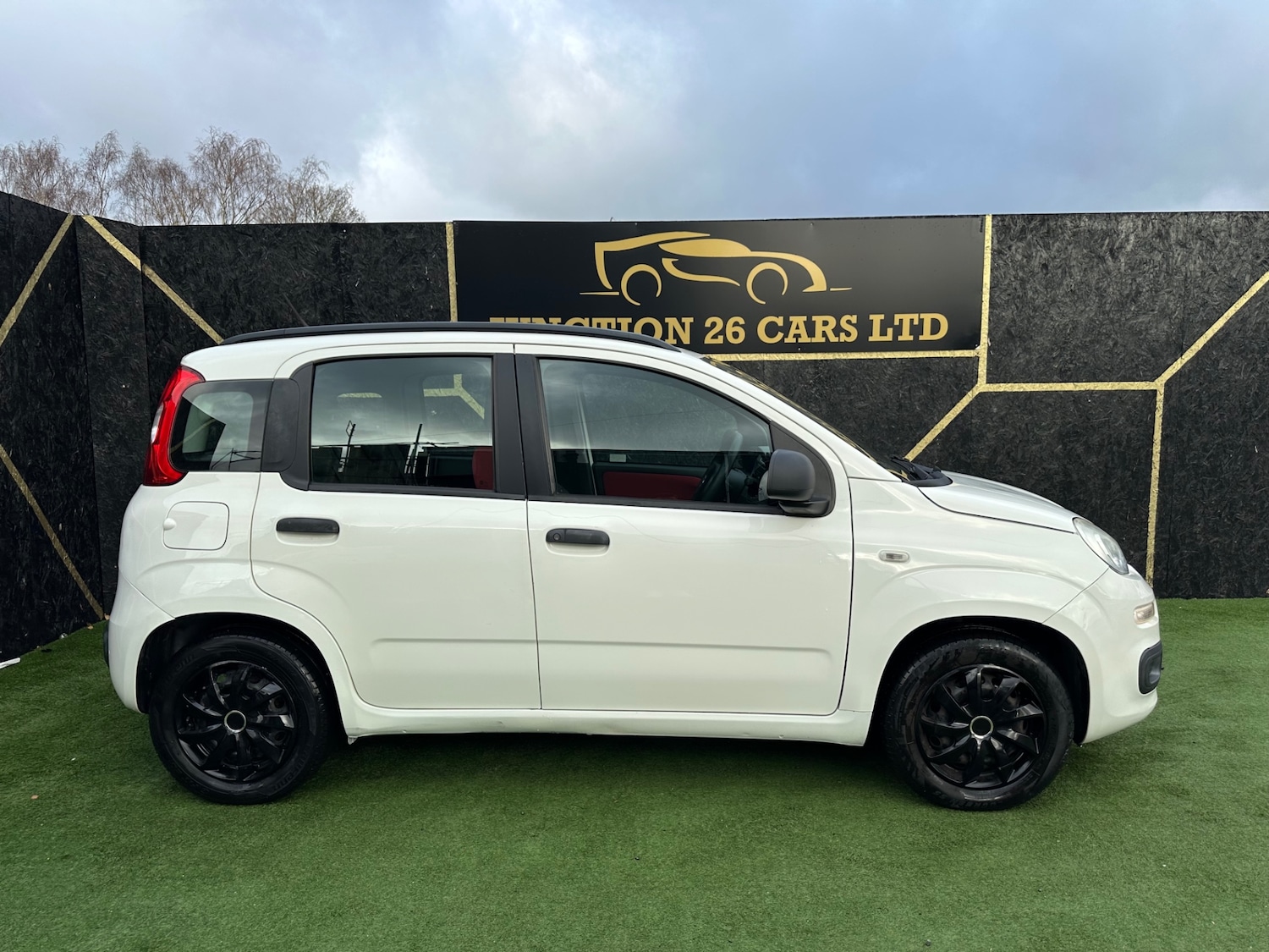 Used Fiat Panda 2013 for sale - 76625482: Photo 2