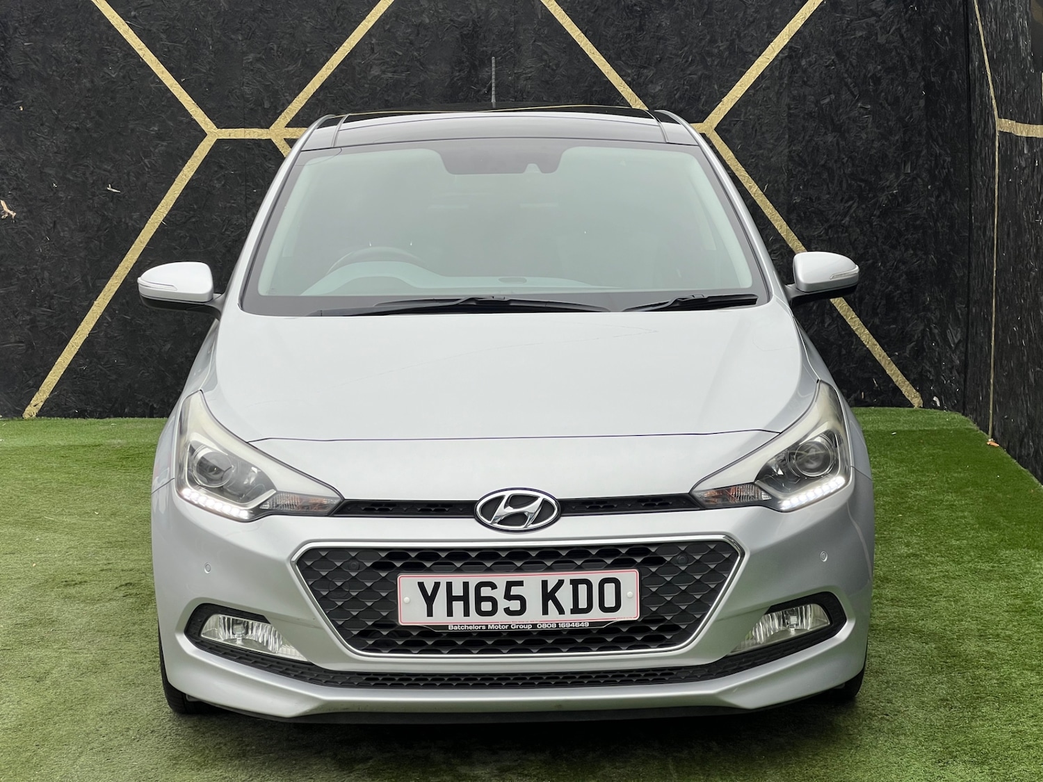 Used Hyundai i20 2015 for sale - 76253419: Photo 3