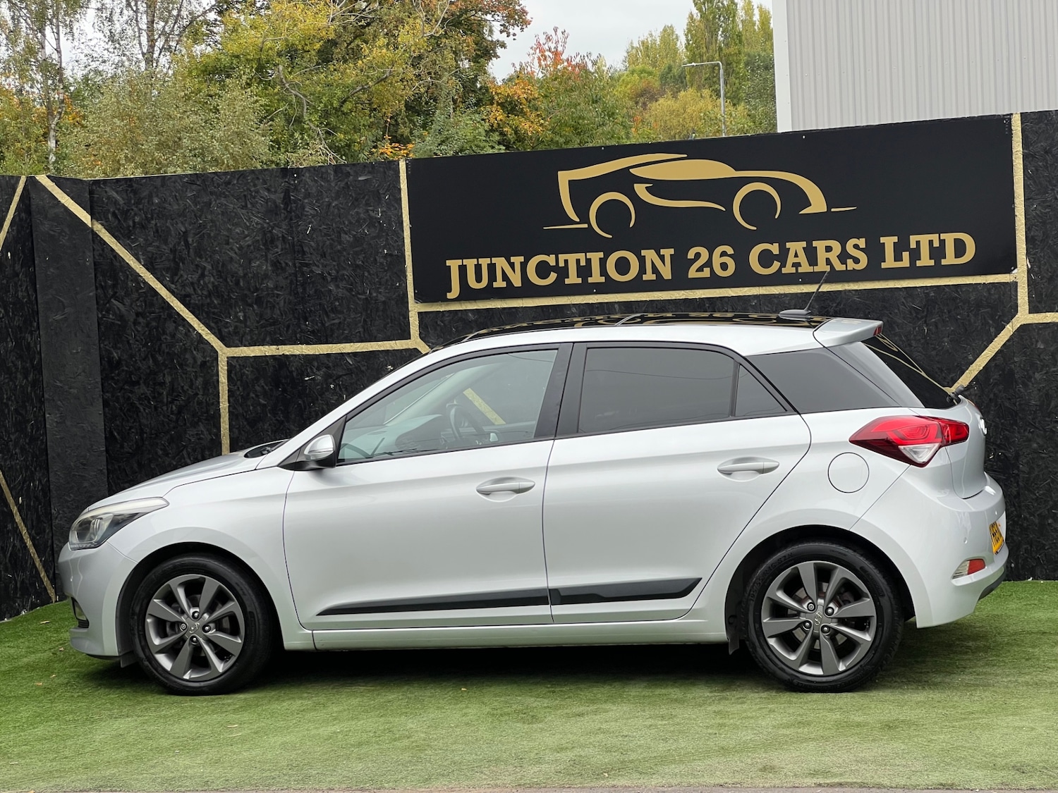 Used Hyundai i20 2015 for sale - 76253419: Photo 5