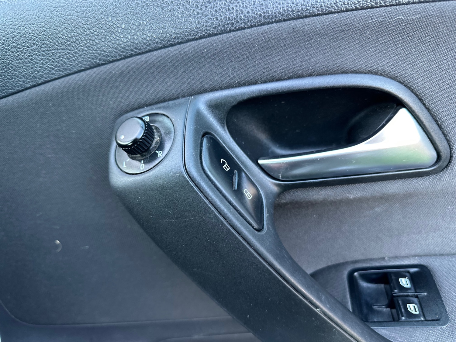 Used Volkswagen Polo 2012 for sale - 76600185: Photo 11