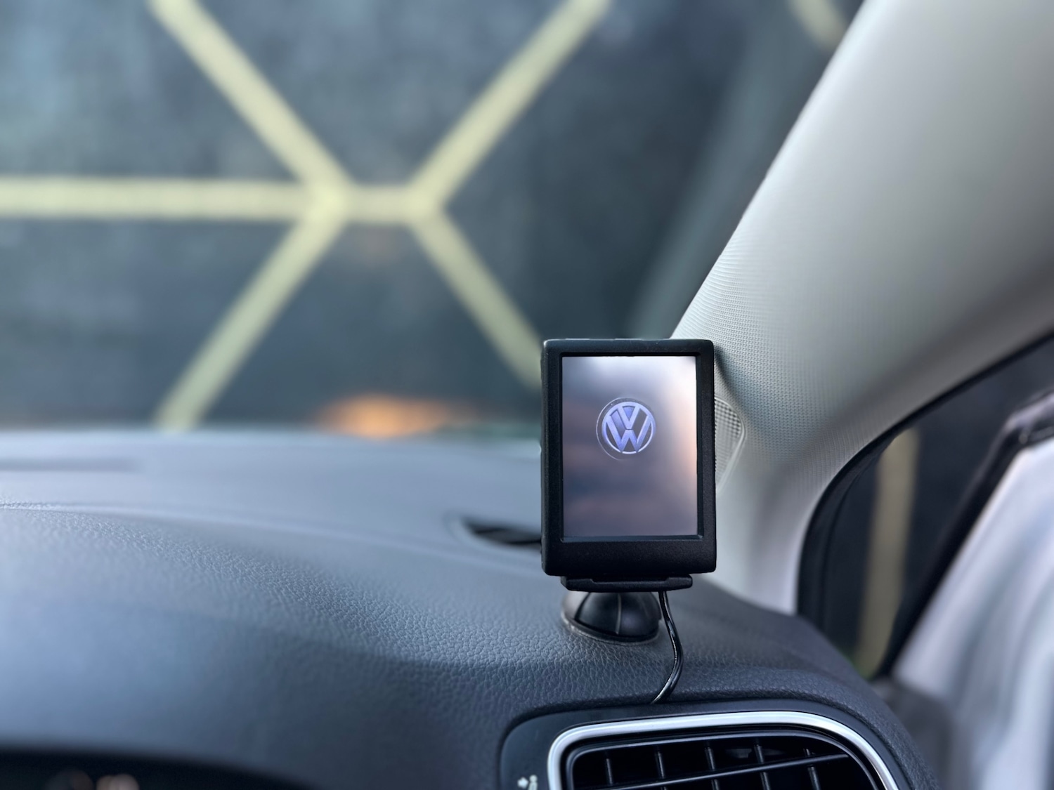 Used Volkswagen Polo 2012 for sale - 76600185: Photo 12