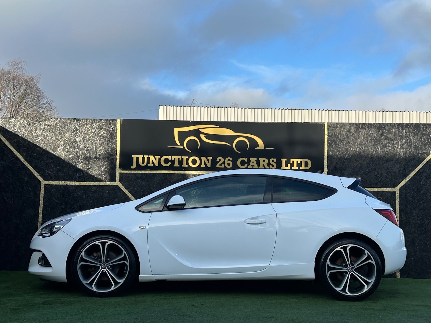 Used Vauxhall Astra GTC 2014 for sale - 77223068: Photo 4