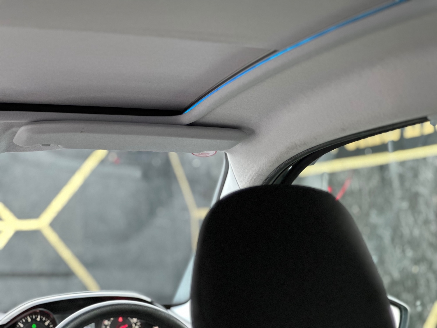 Used Peugeot 208 2015 for sale - 77775248: Photo 14