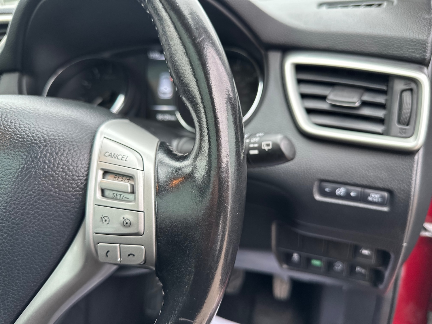 Used Nissan Qashqai 2016 for sale - 77271936: Photo 16