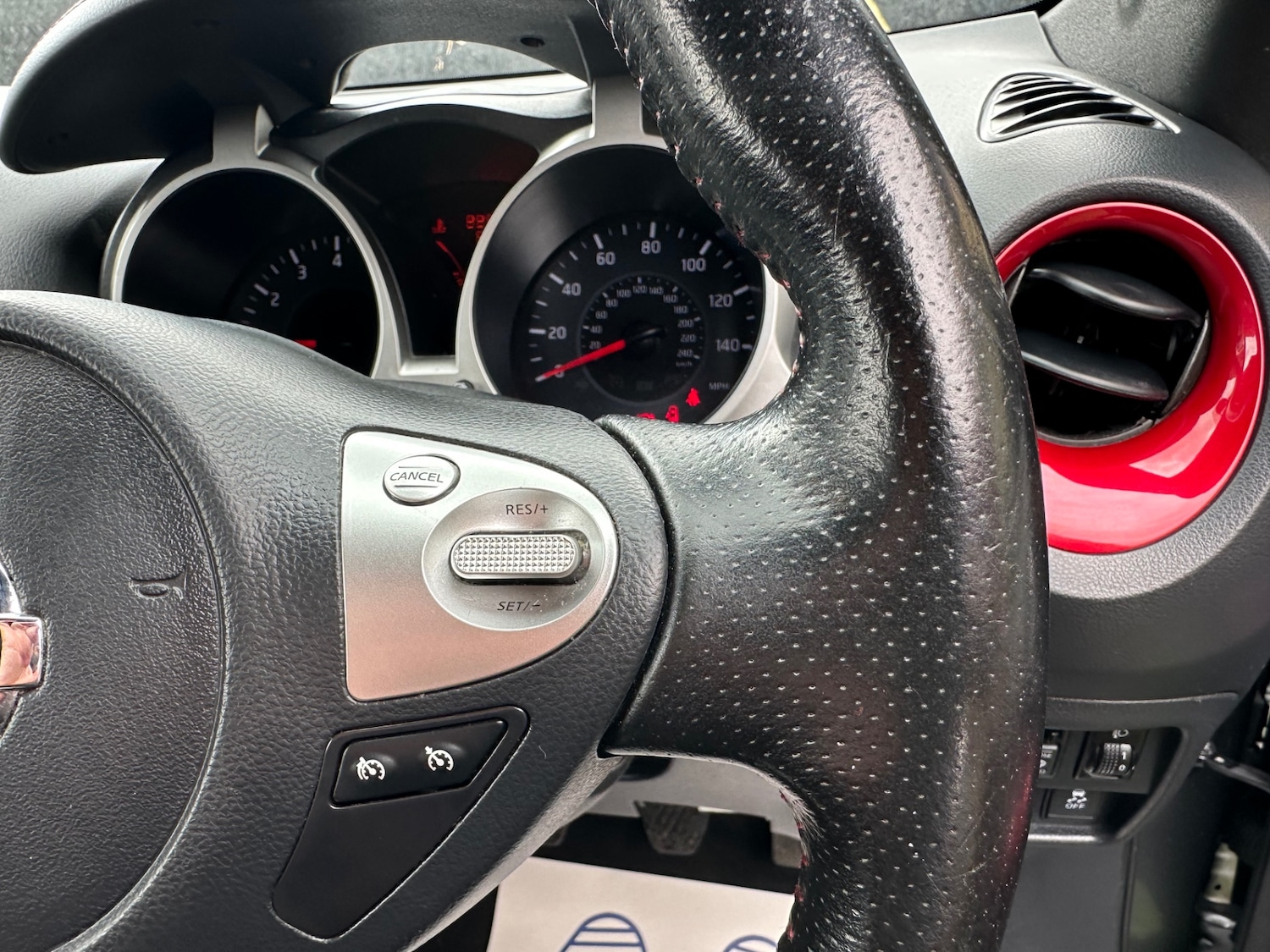 Used Nissan Juke 2016 for sale - 76500935: Photo 15