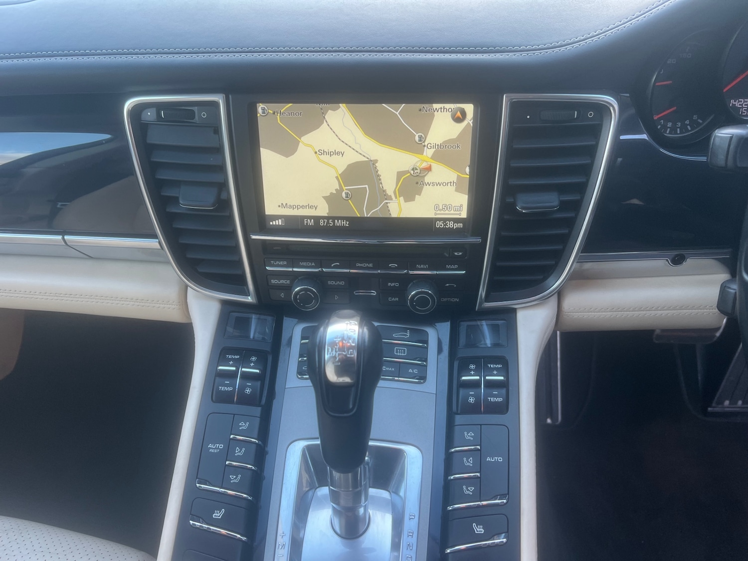 Used Porsche Panamera 2014 for sale - 78182370: Photo 12