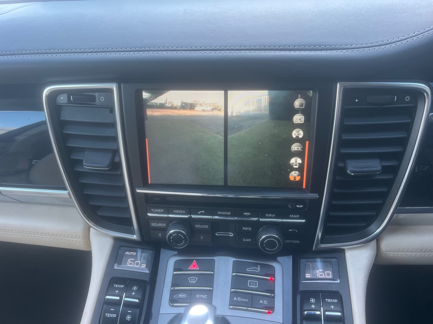 Used Porsche Panamera 2014 for sale - 78182370: Photo 14