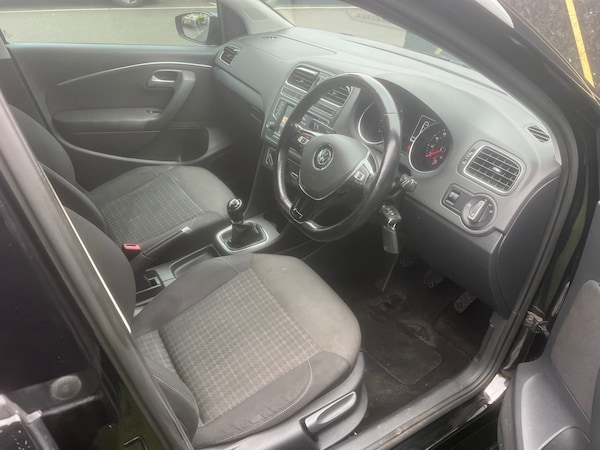 Used Volkswagen Polo 2015 for sale - 76253154: Photo 8