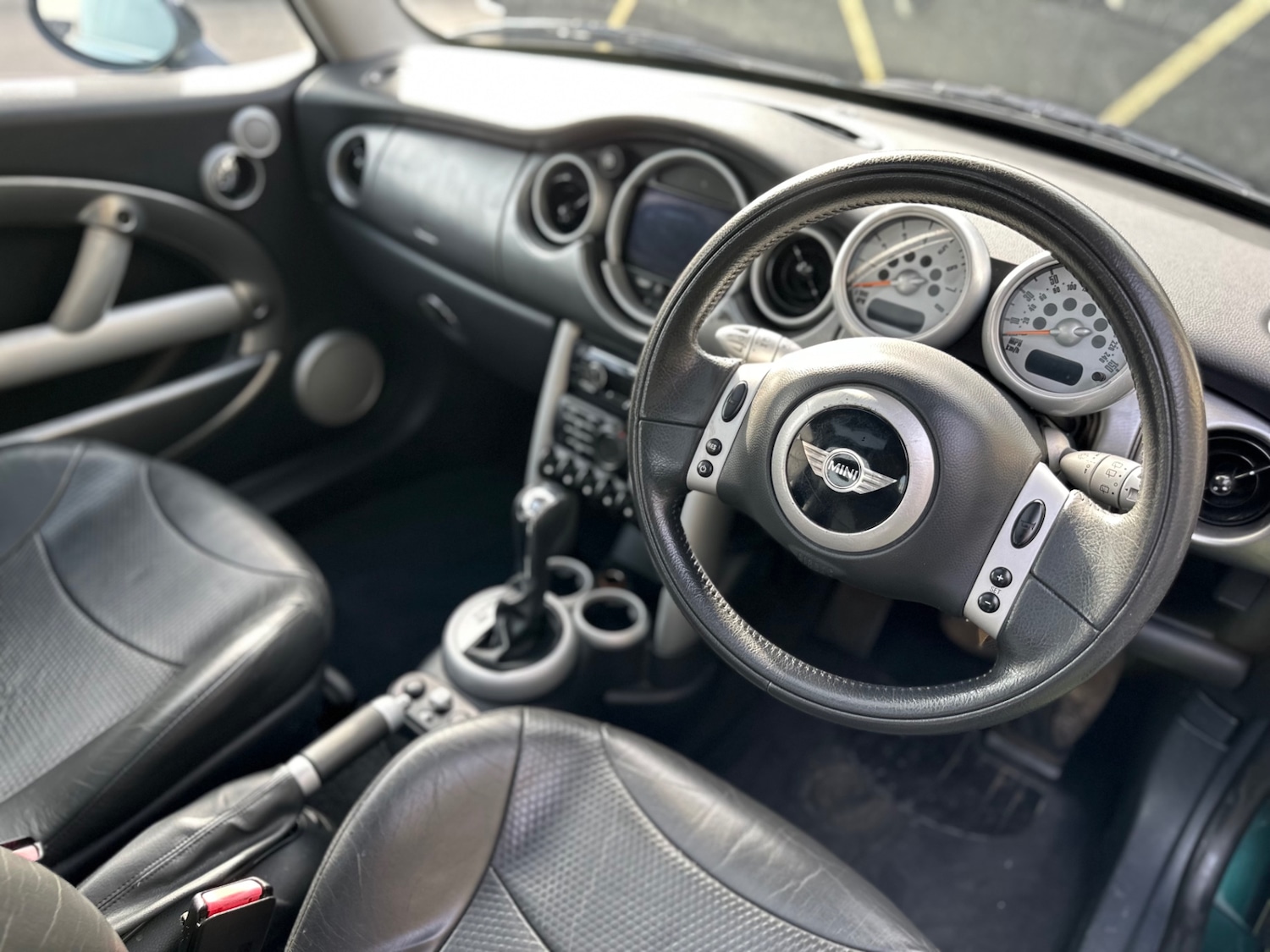 Used MINI Hatch 2002 for sale - 77760837: Photo 6