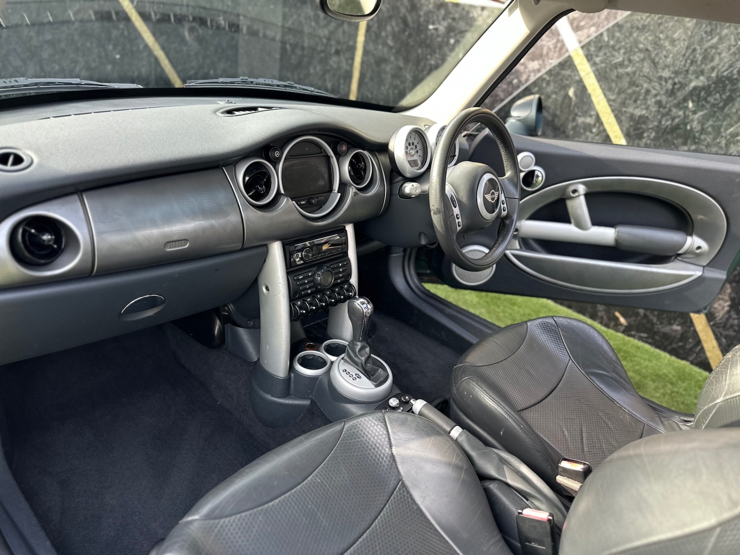 Used MINI Hatch 2002 for sale - 77760837: Photo 8