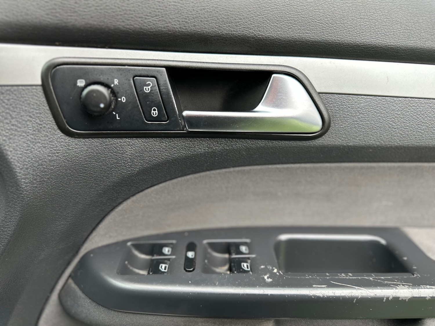 Used Volkswagen Touran 2011 for sale - 77365593: Photo 13