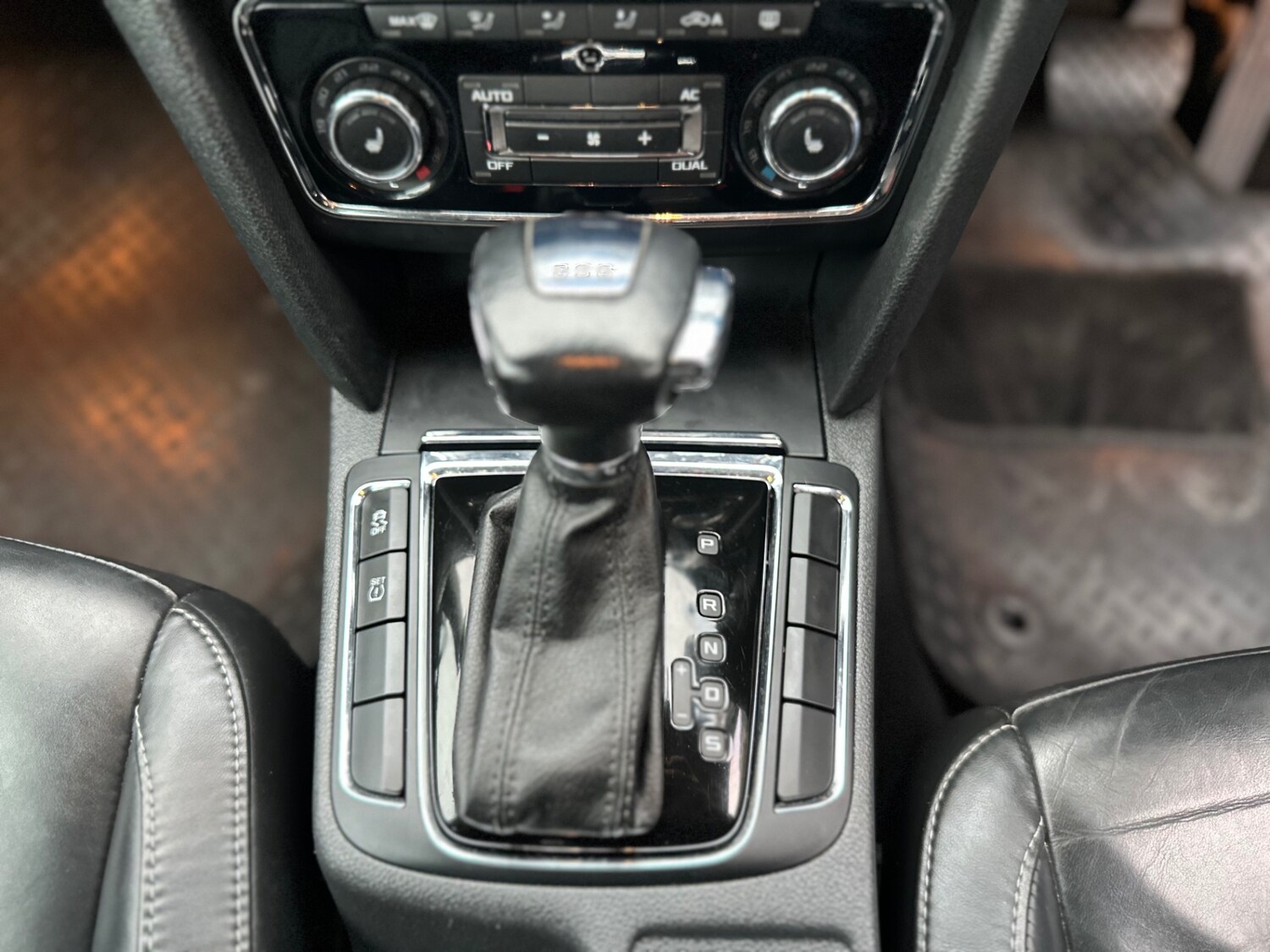 Used Skoda Superb 2012 for sale - 77638814: Photo 10