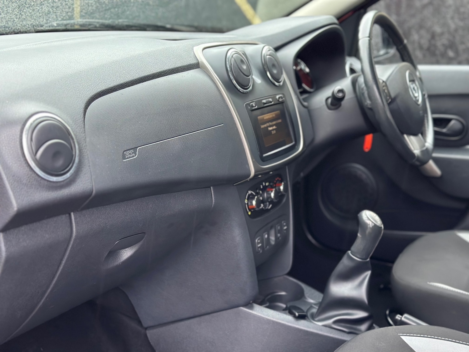 Used Dacia Sandero Stepway 2013 for sale - 77694485: Photo 10