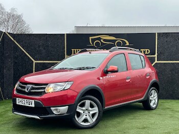 Used Dacia Sandero Stepway 2013 for sale - 77694485: Photo