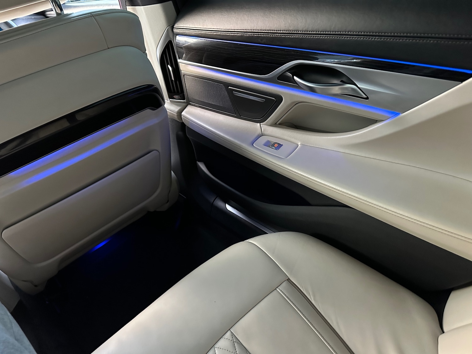 Used BMW 7 Series 2019 for sale - 76847673: Photo 21