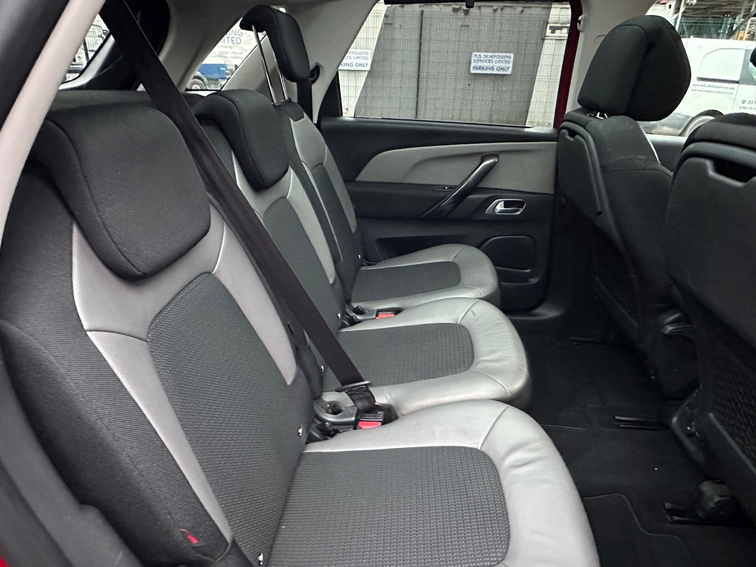 Used Citroen C4 Picasso 2017 for sale - 76268217: Photo 7