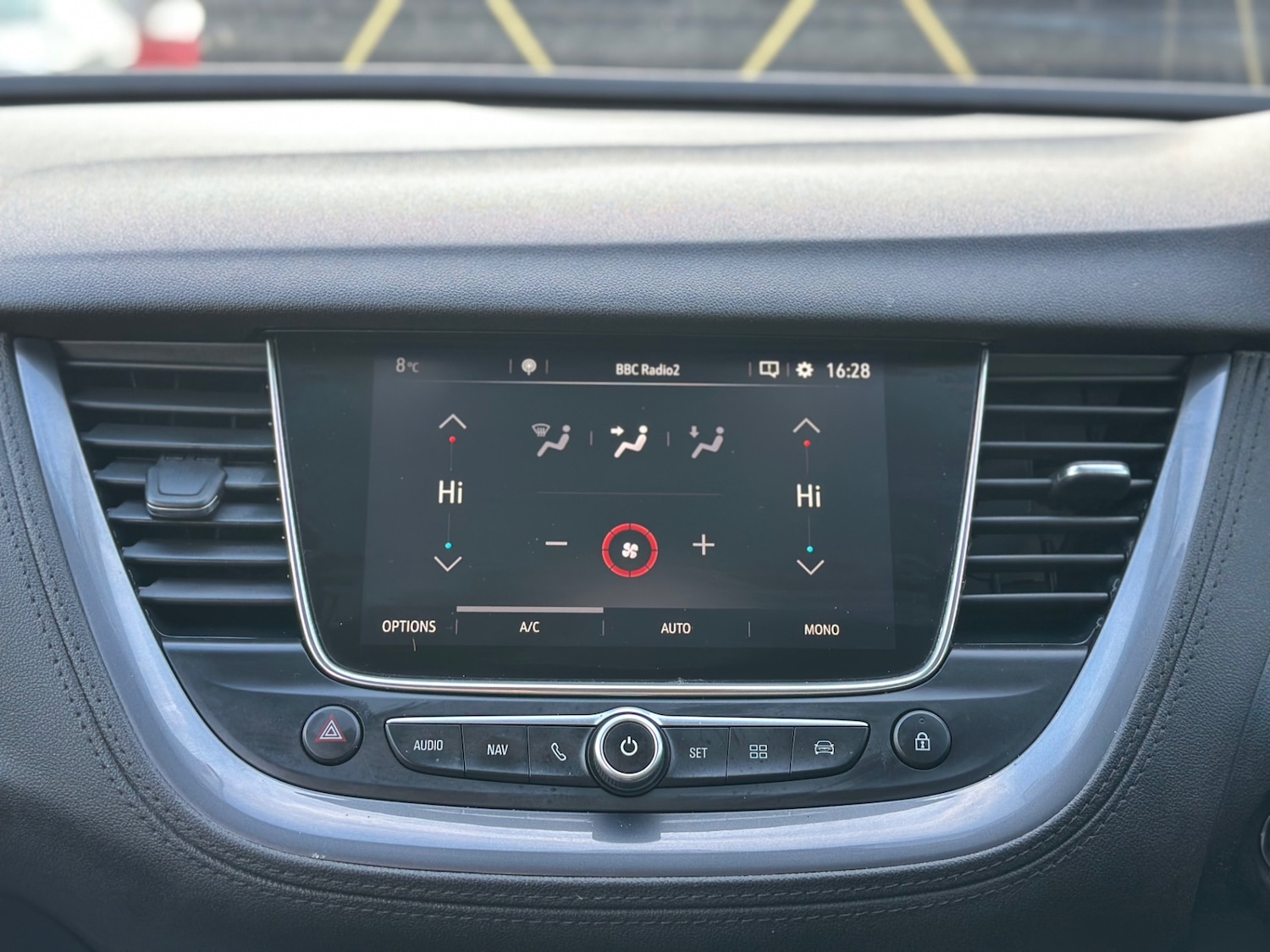 Used Vauxhall Grandland X 2018 for sale - 77877890: Photo 12