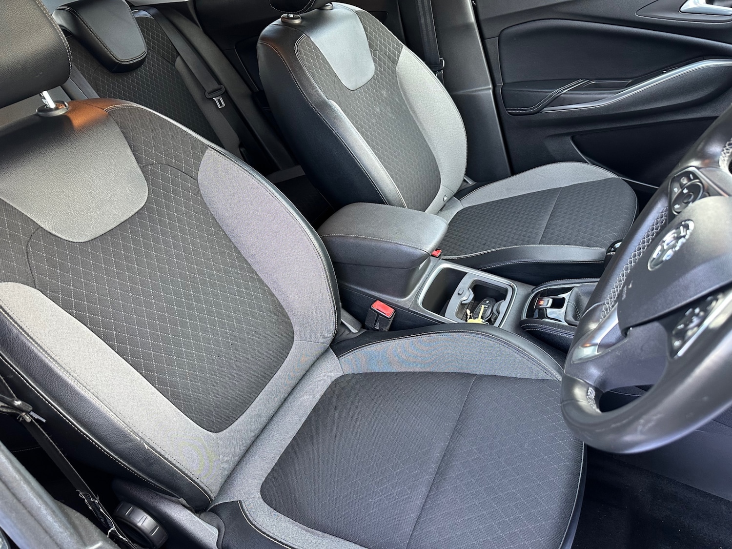 Used Vauxhall Grandland X 2018 for sale - 77877890: Photo 8