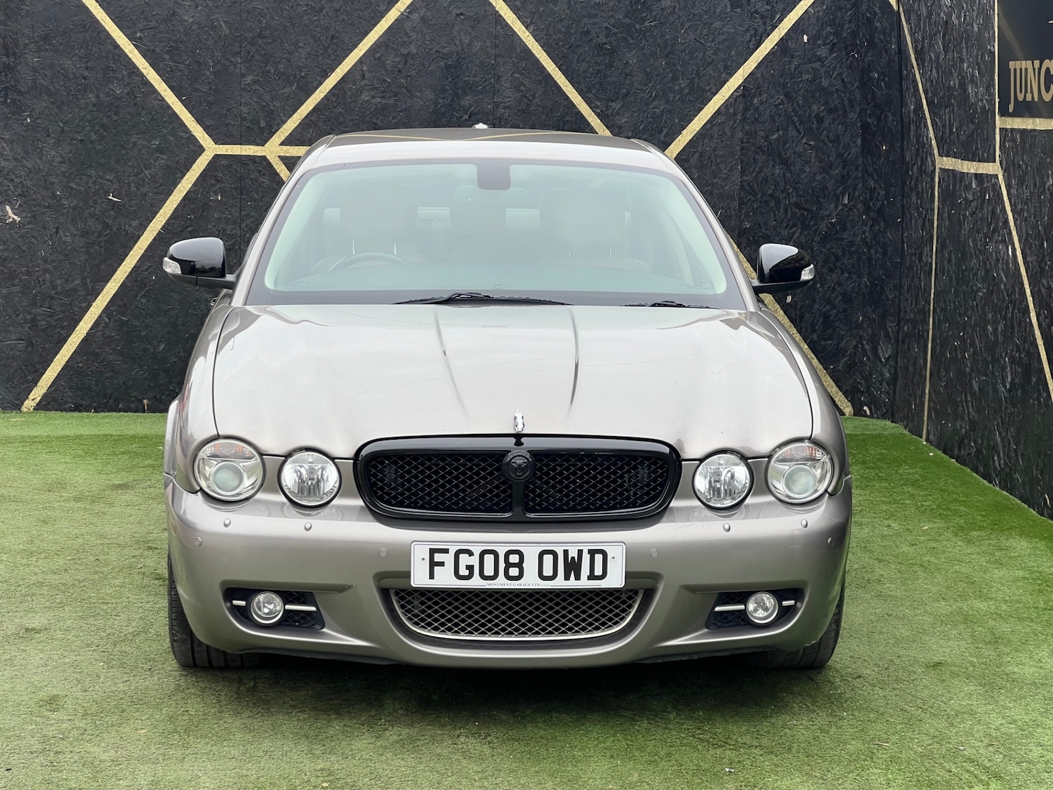Used Jaguar XJ 2008 for sale - 78090538: Photo 3