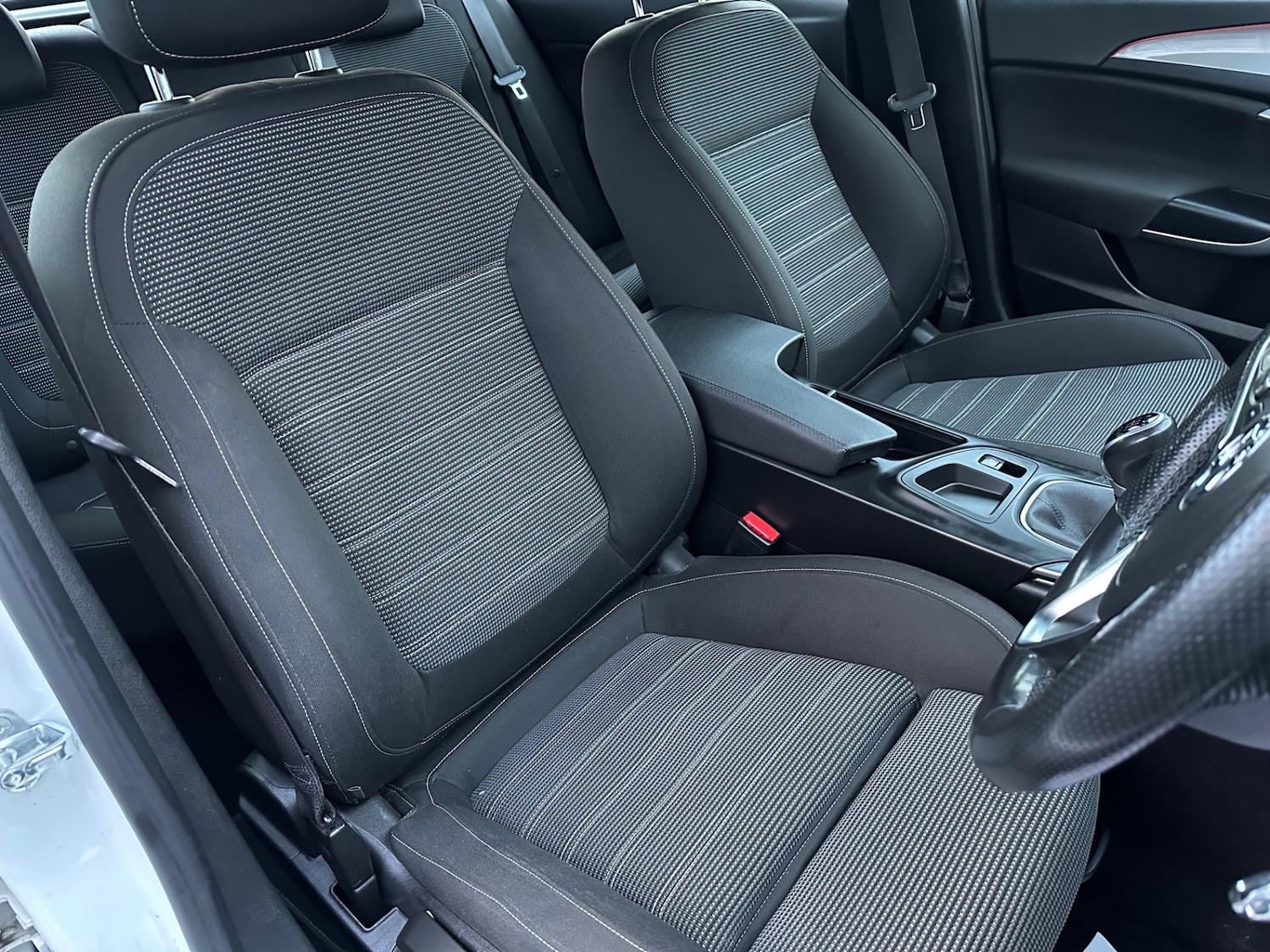 Used Vauxhall Insignia 2015 for sale - 77225111: Photo 8