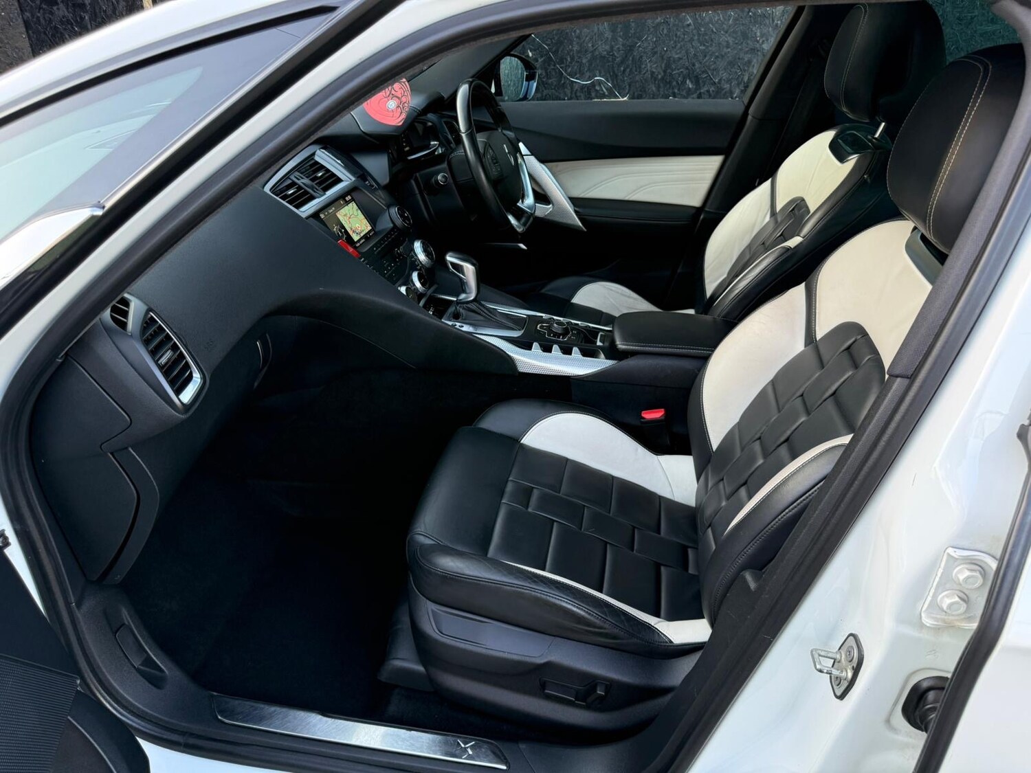 Used Citroen DS5 2014 for sale - 78168218: Photo 6