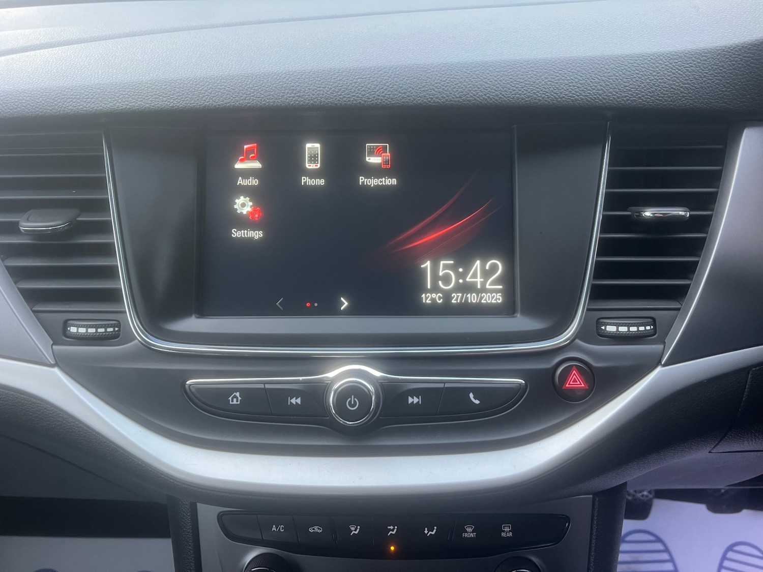 Used Vauxhall Astra 2017 for sale - 76384276: Photo 12