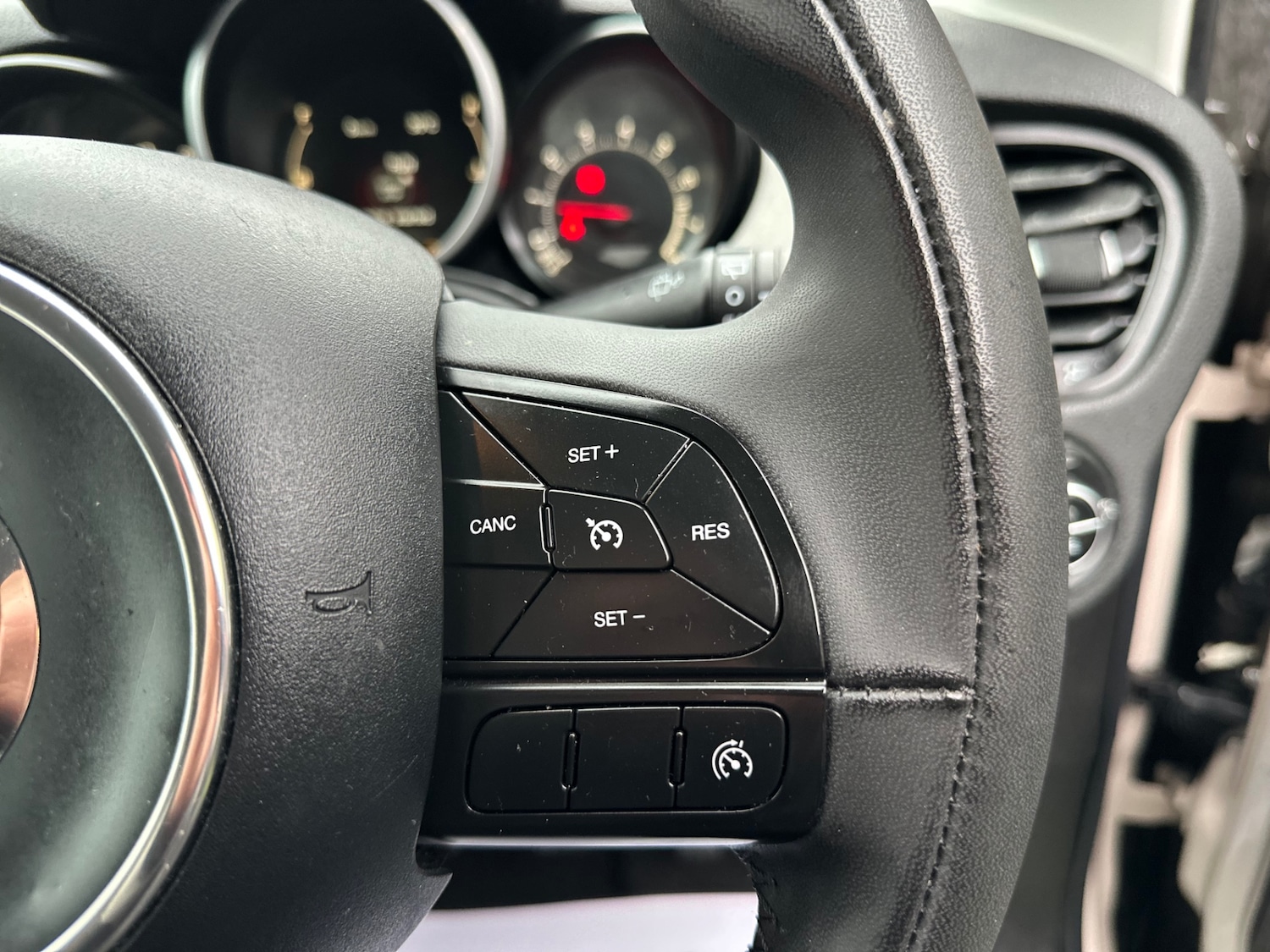 Used Fiat 500X 2015 for sale - 76968655: Photo 17