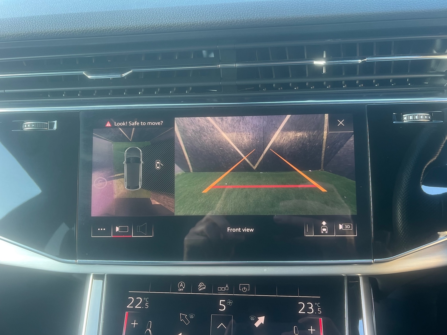 Used Audi Q8 2019 for sale - 76777083: Photo 11