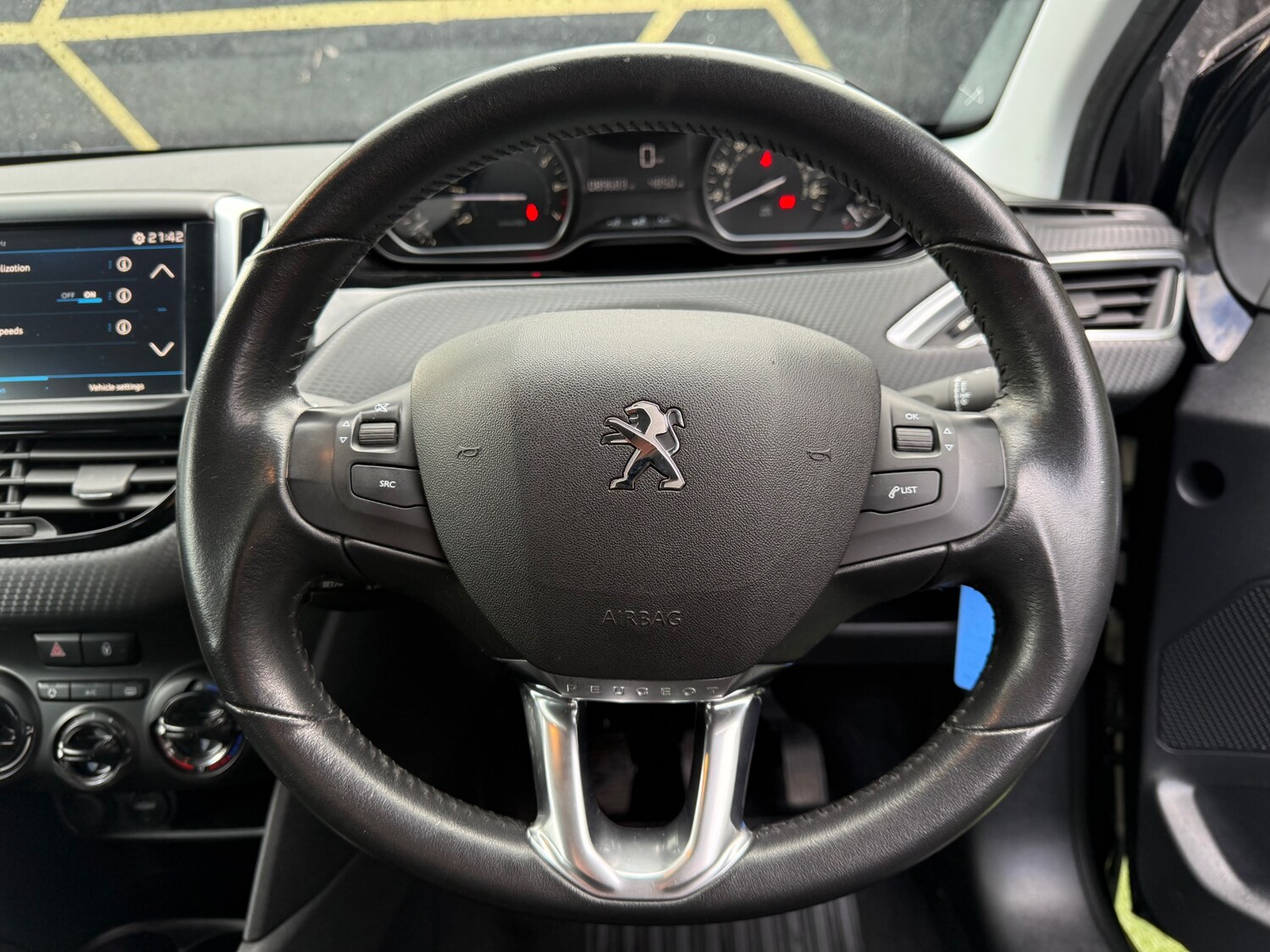 Used Peugeot 208 2018 for sale - 78013020: Photo 9