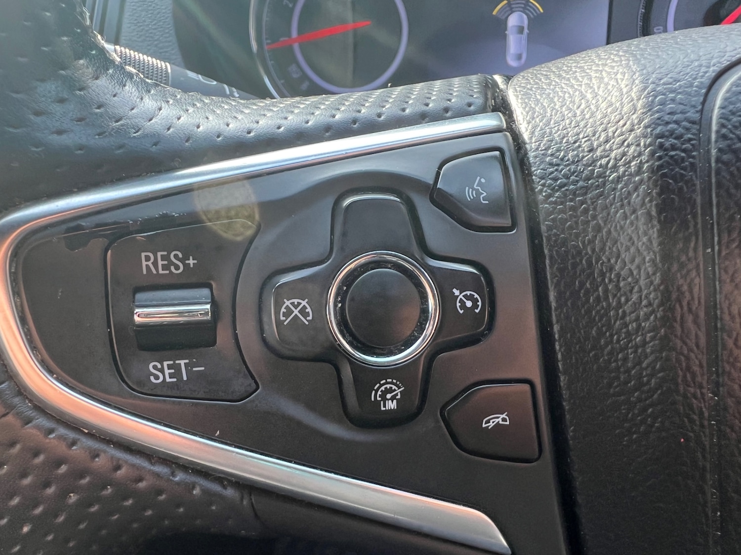 Used Vauxhall Insignia 2016 for sale - 77950504: Photo 13