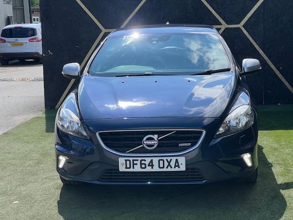 Used Volvo V40 2015 for sale - 75086044: Photo 2