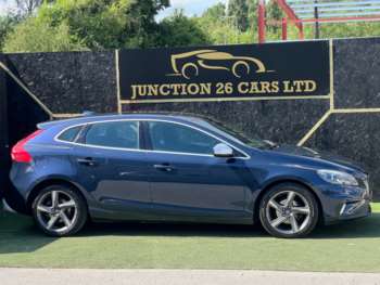 Used Volvo V40 2015 for sale - 75086044: Photo