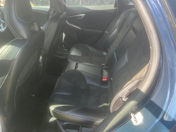 Used Volvo V40 2015 for sale - 75086044: Photo 7
