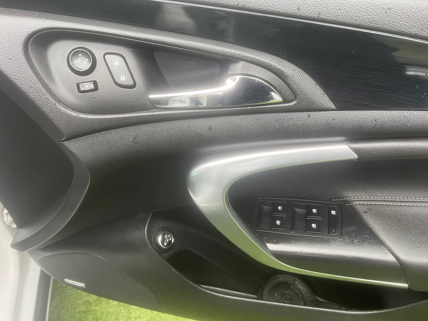 Used Vauxhall Insignia 2015 for sale - 76968700: Photo 10