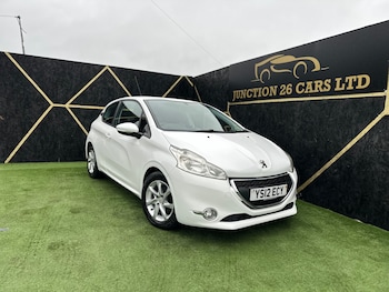 Used Peugeot 208 2012 for sale - 77337787: Photo