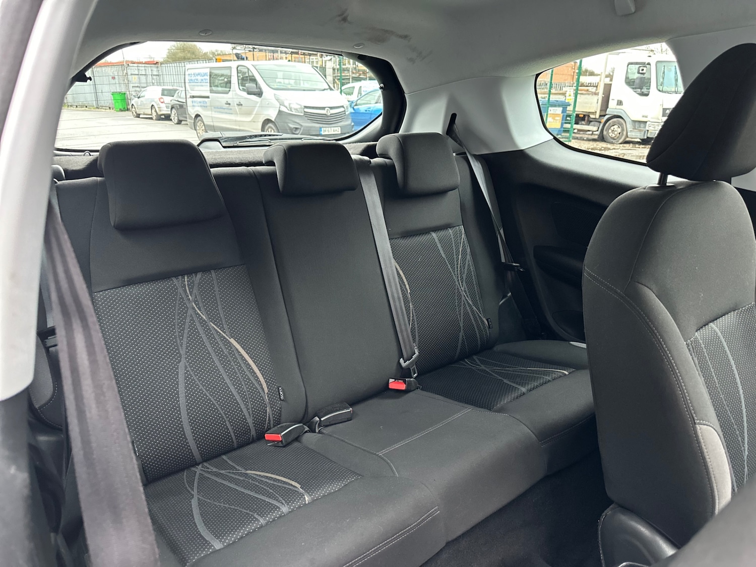 Used Peugeot 208 2012 for sale - 77337787: Photo 6