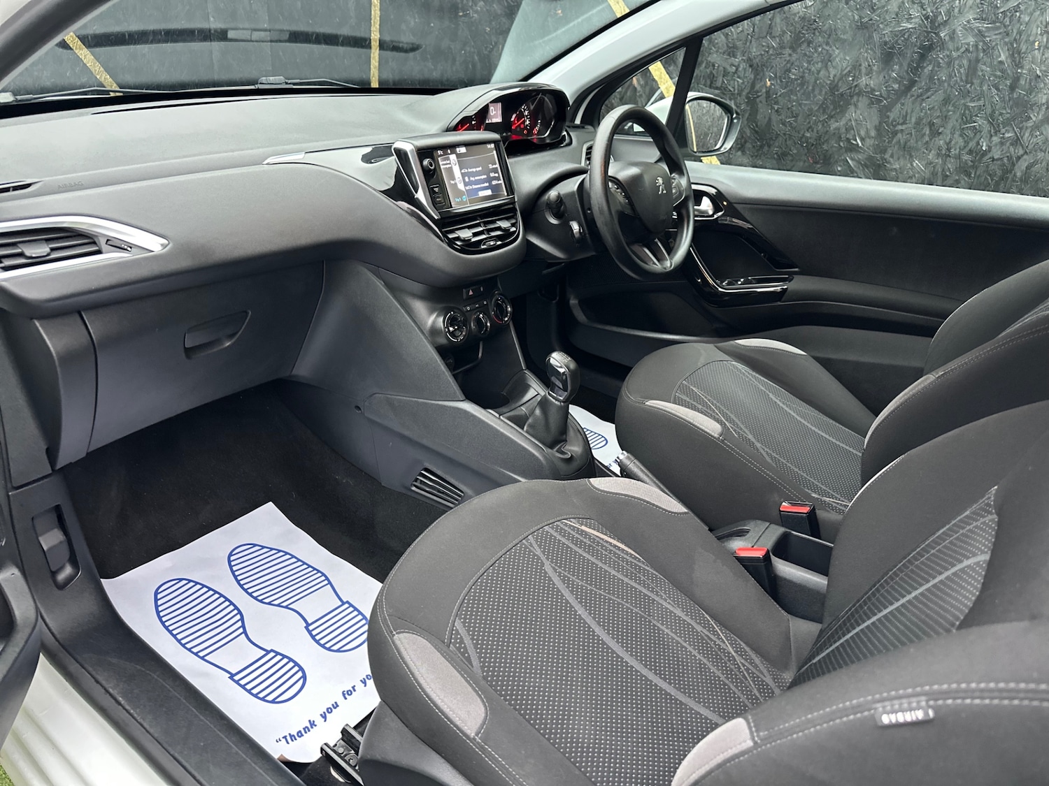 Used Peugeot 208 2012 for sale - 77337787: Photo 7