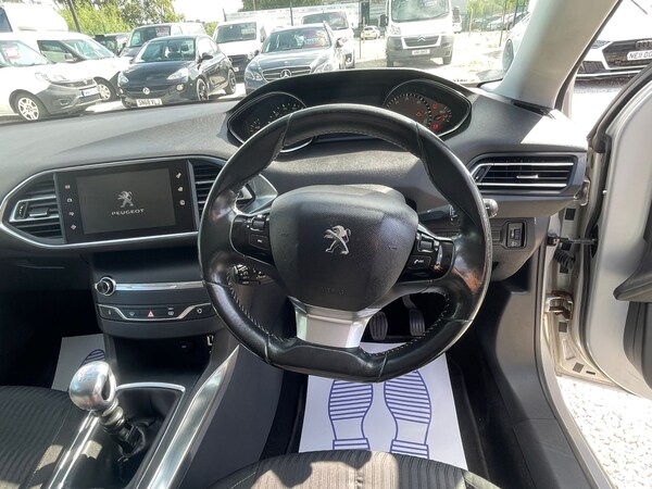 Used Peugeot 308 2014 for sale - 72053423: Photo 11