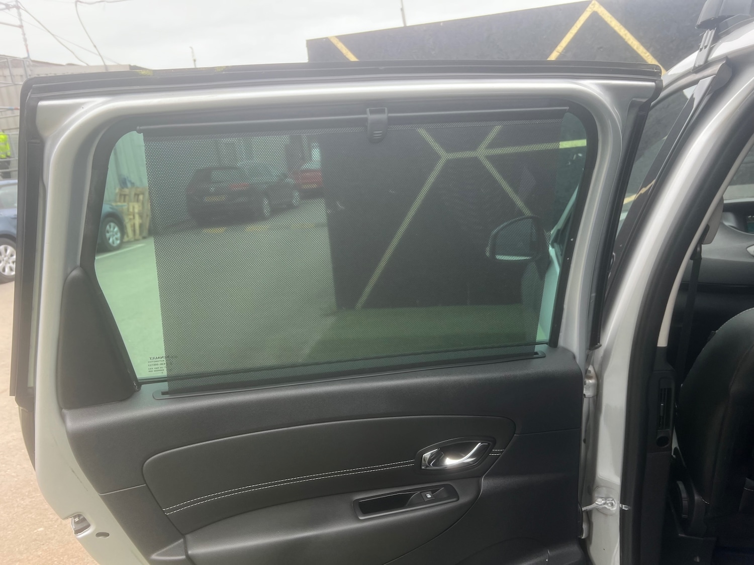 Used Renault Scenic 2015 for sale - 78092929: Photo 8