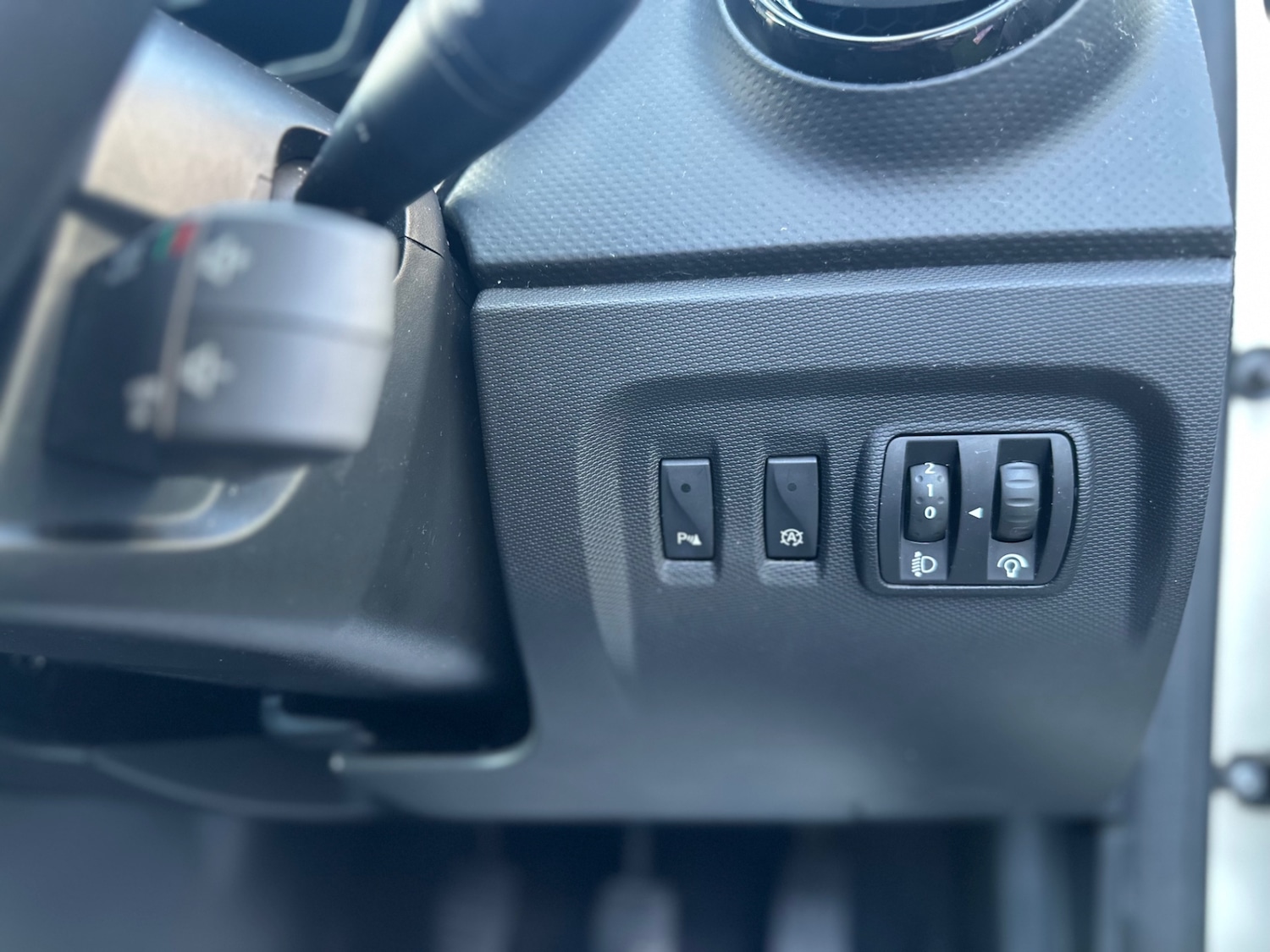 Used Renault Captur 2015 for sale - 76757079: Photo 17