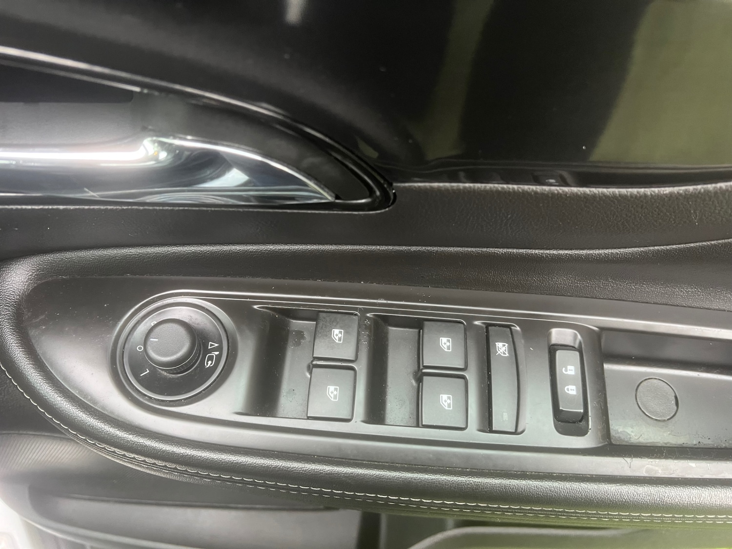 Used Vauxhall Mokka X 2018 for sale - 77988611: Photo 10